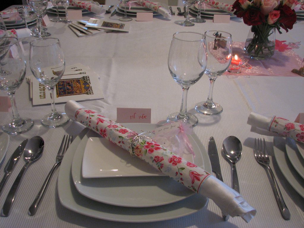 סיום קורס קנווה by adi galron - Illustrated by עדי - Ourboox.com