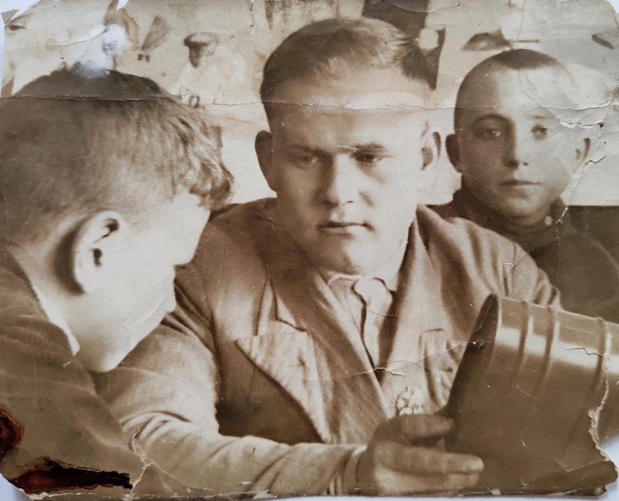 Обитель героїв by Yulia Belotserkovets - Ourboox.com