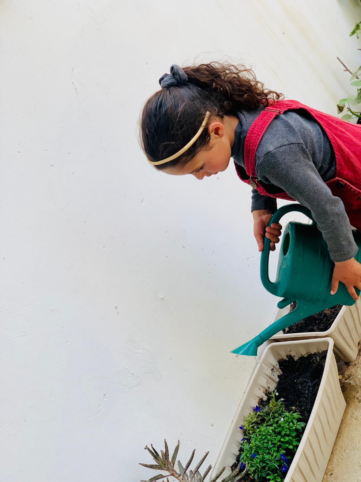 ياقوت والبرنامج اليومي عن بعد by toba - Illustrated by توبه ابو جامع - Ourboox.com