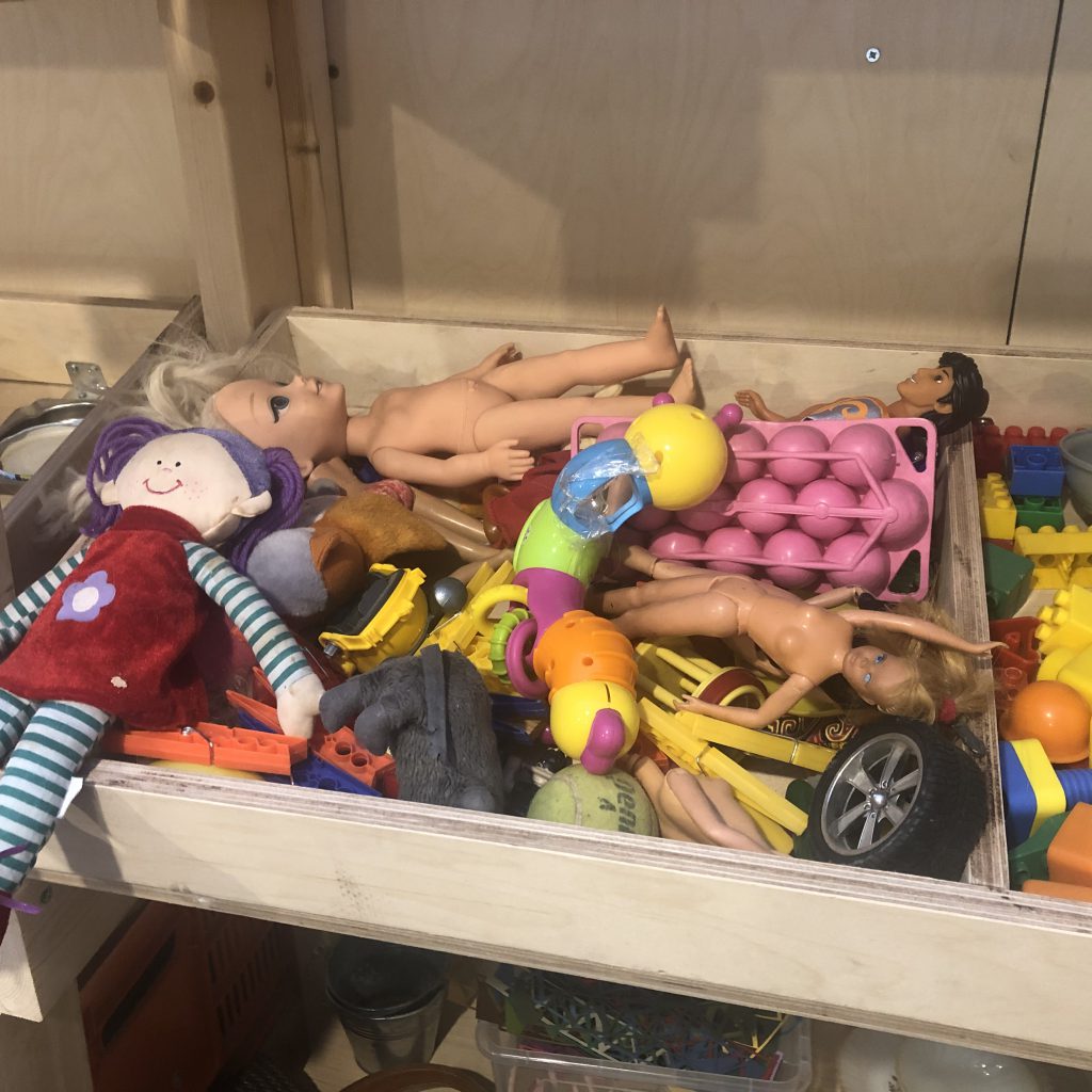 Eureka, a Makers’ Place for Everyone by Mel Rosenberg - מל רוזנברג - Ourboox.com