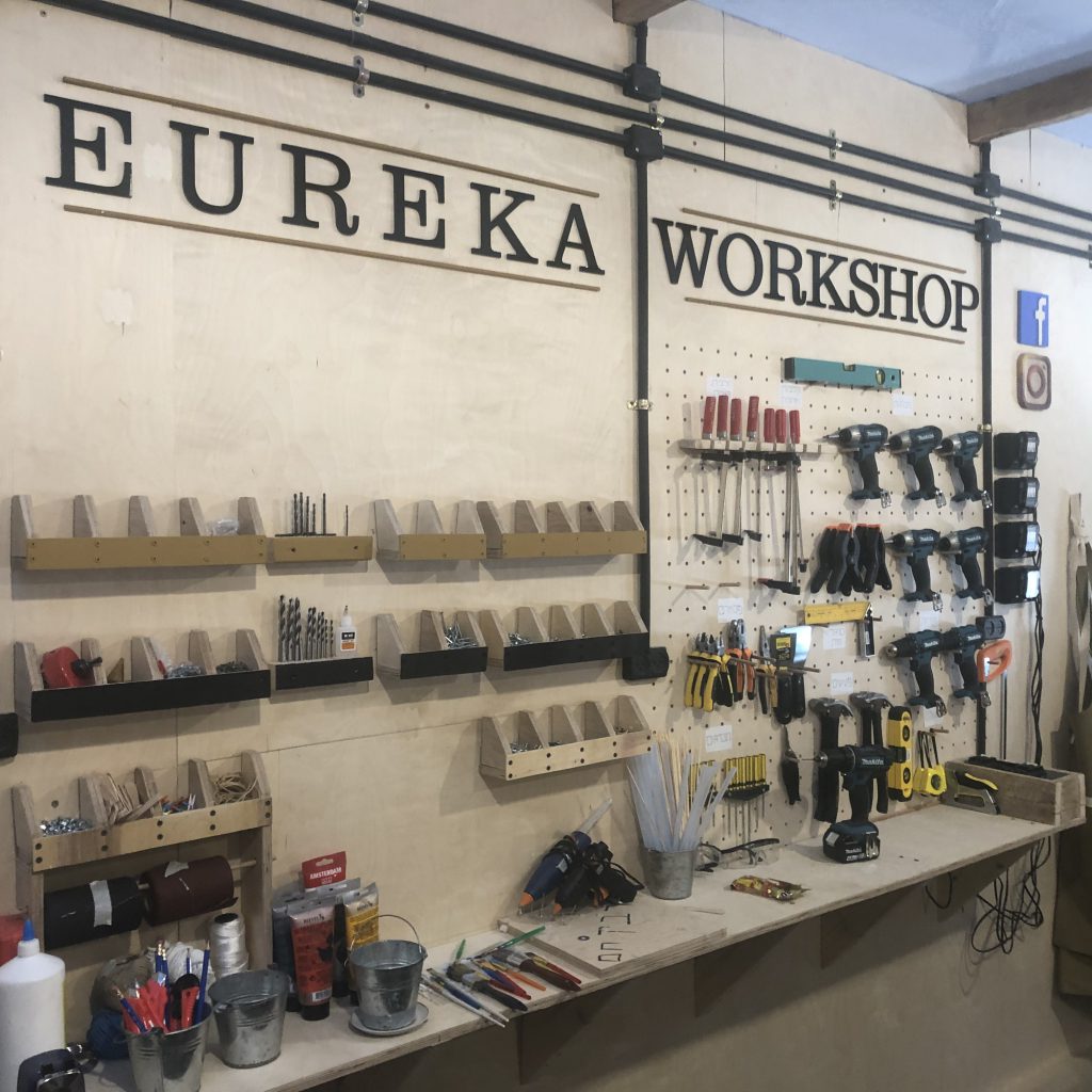 Eureka, a Makers’ Place for Everyone by Mel Rosenberg - מל רוזנברג - Ourboox.com