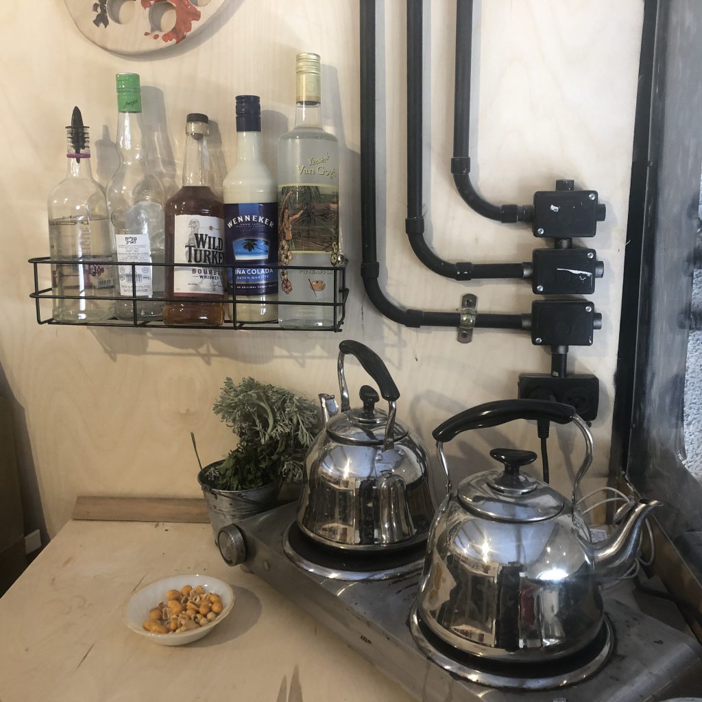 Eureka, a Makers’ Place for Everyone by Mel Rosenberg - מל רוזנברג - Ourboox.com