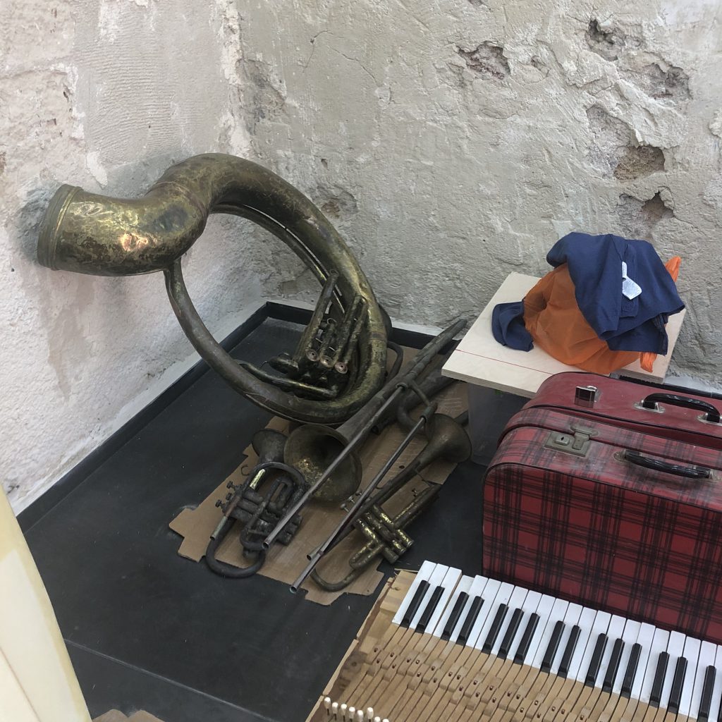 Eureka, a Makers’ Place for Everyone by Mel Rosenberg - מל רוזנברג - Ourboox.com