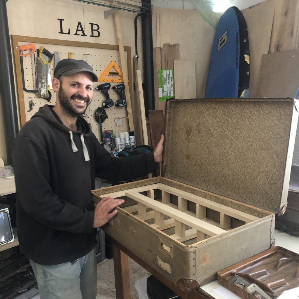 Eureka, a Makers’ Place for Everyone by Mel Rosenberg - מל רוזנברג - Ourboox.com