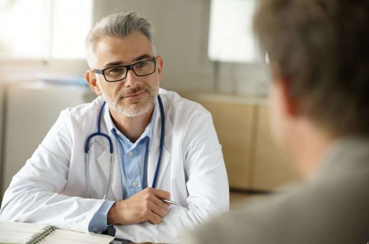 The outcast girl by Shiraz Elbaz - Illustrated by Maayan and Shiraz - Ourboox.com