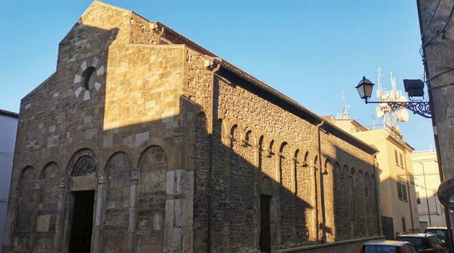 Guglionesi by Sofia Lamanda - Ourboox.com