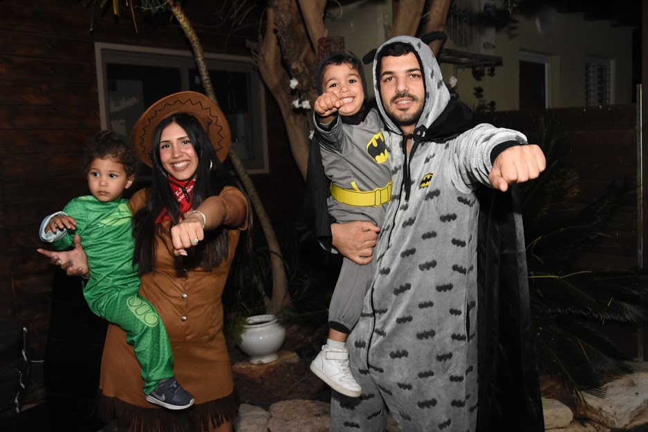 מזל טוב לשיר הנסיכה by RONIT - Illustrated by רונית לוי - Ourboox.com