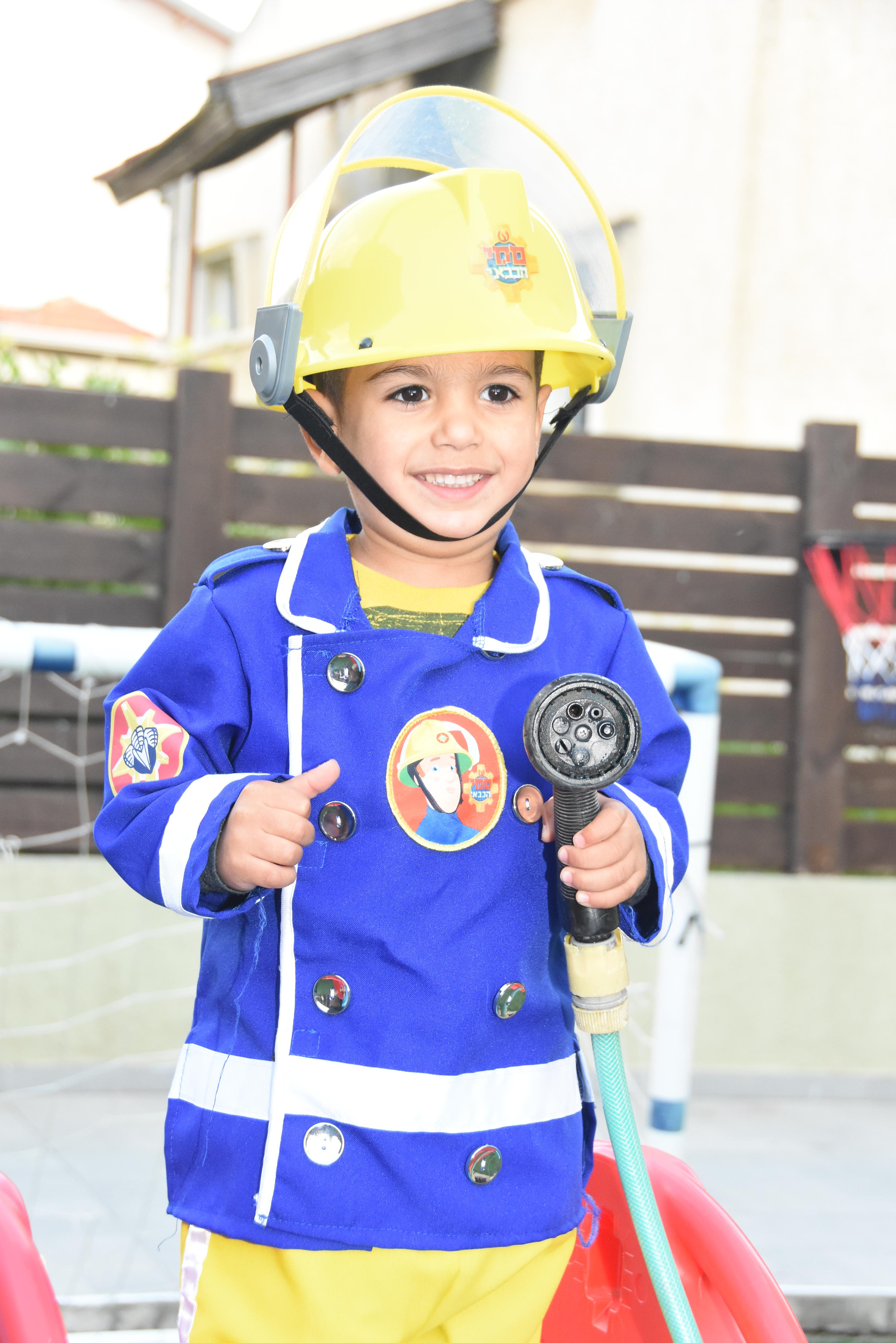 מזל טוב לשיר הנסיכה by RONIT - Illustrated by רונית לוי - Ourboox.com