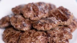 Köfte Yemeyen kalmasın by Galip GELGEÇ - Ourboox.com