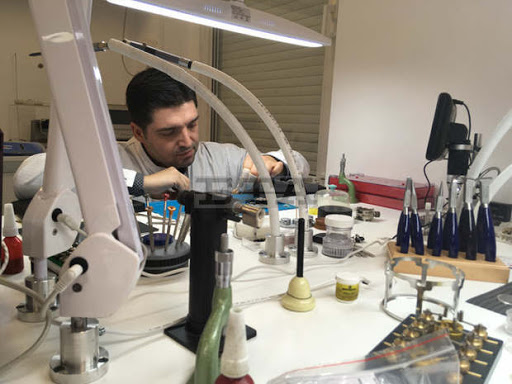 ИСТОРИЯ НА ЧАСОВНИКА by Vesela - Ourboox.com