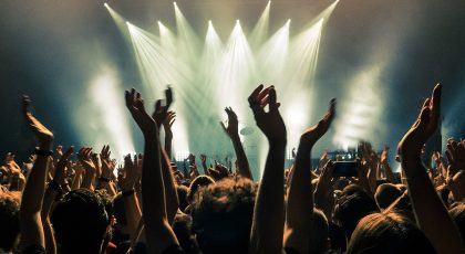 مشهورين by nawal n assar - Ourboox.com