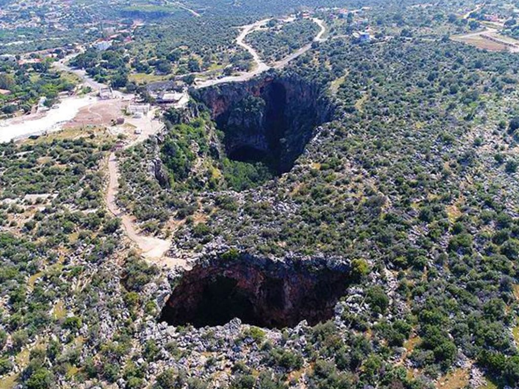 İLLERİMİZİN TARİHİ VE KÜLTÜREL ESERLERİ by Mersin Yusuf Kalkavan Anadolu Lisesi - Ourboox.com