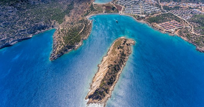 İLLERİMİZİN TARİHİ VE KÜLTÜREL ESERLERİ by Mersin Yusuf Kalkavan Anadolu Lisesi - Ourboox.com