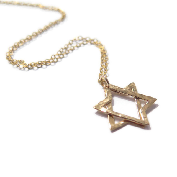 The lost gold necklace by yasmin shimoni - Ourboox.com