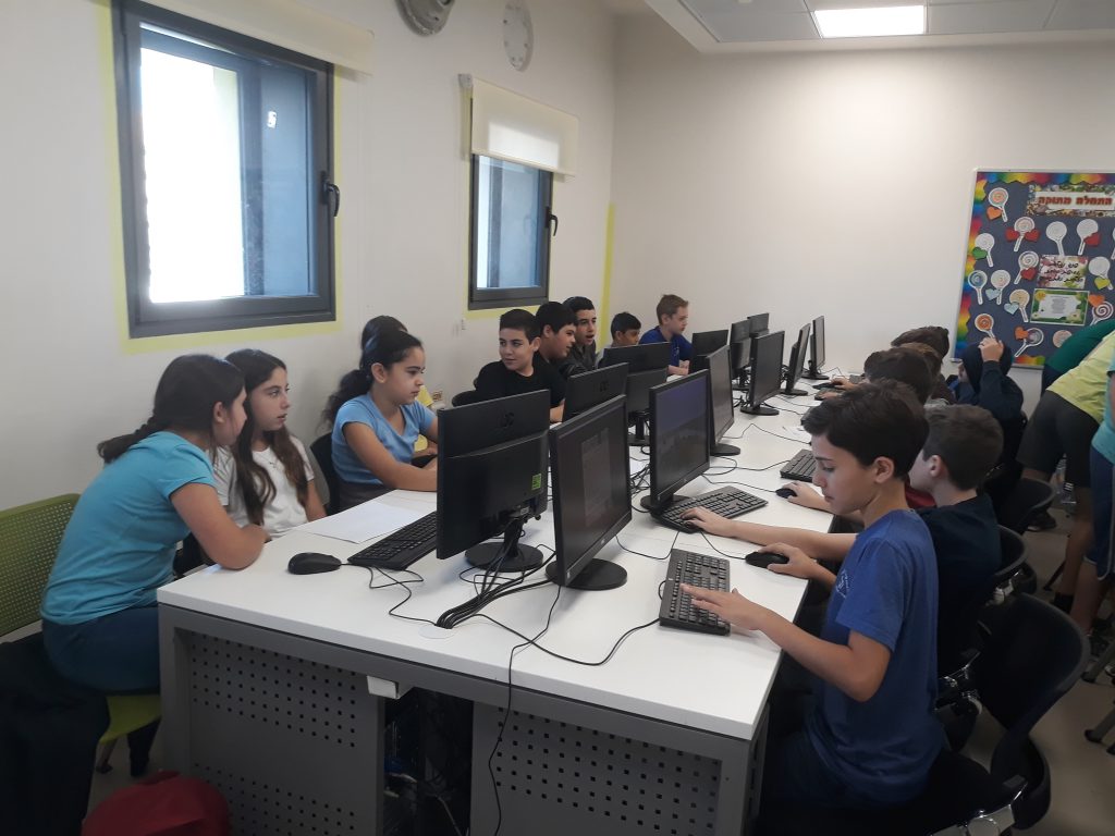 אלבום זכרונות ז’-ט’ by segev - Ourboox.com