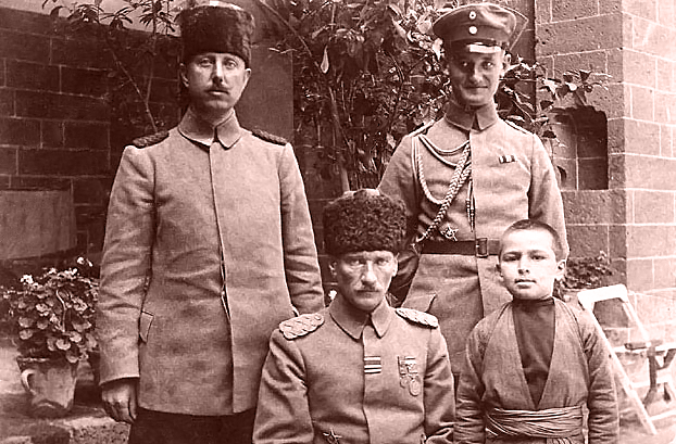 atatürk by medine - Ourboox.com