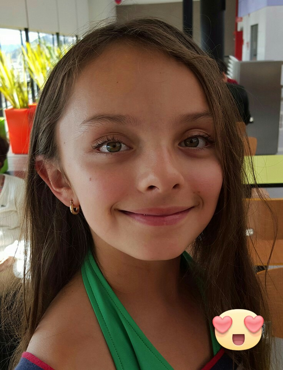 album of my life by valentina gonzalez - Ourboox.com