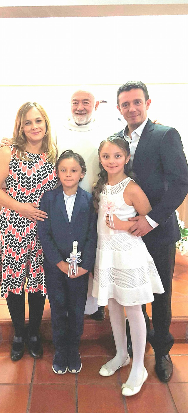 album of my life by valentina gonzalez - Ourboox.com