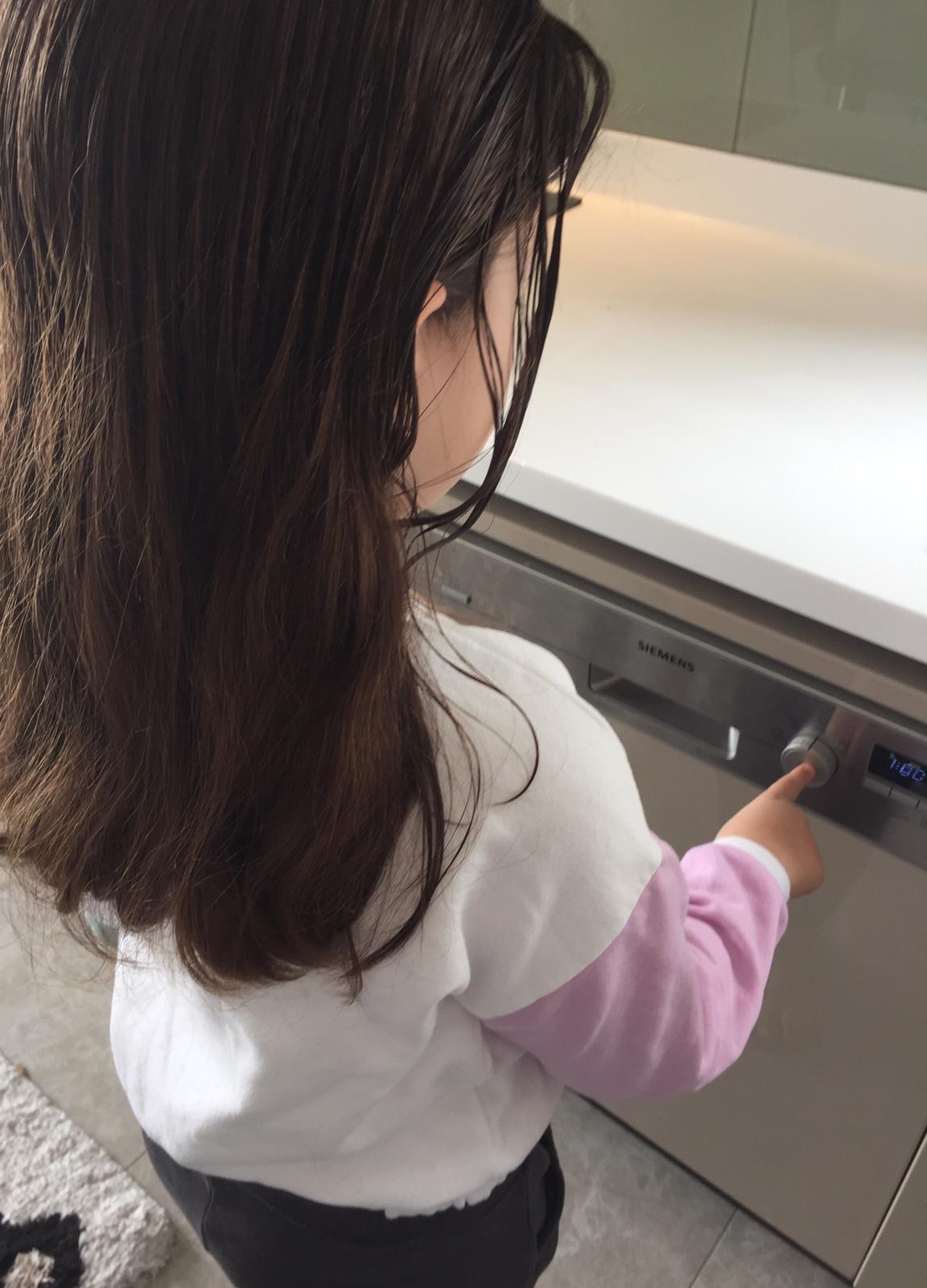 EVDEKİ SU TASARRUFU by omererdesir - Illustrated by Ömer ERDEŞİR - Ourboox.com