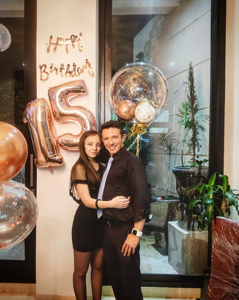 album of my life by valentina gonzalez - Ourboox.com