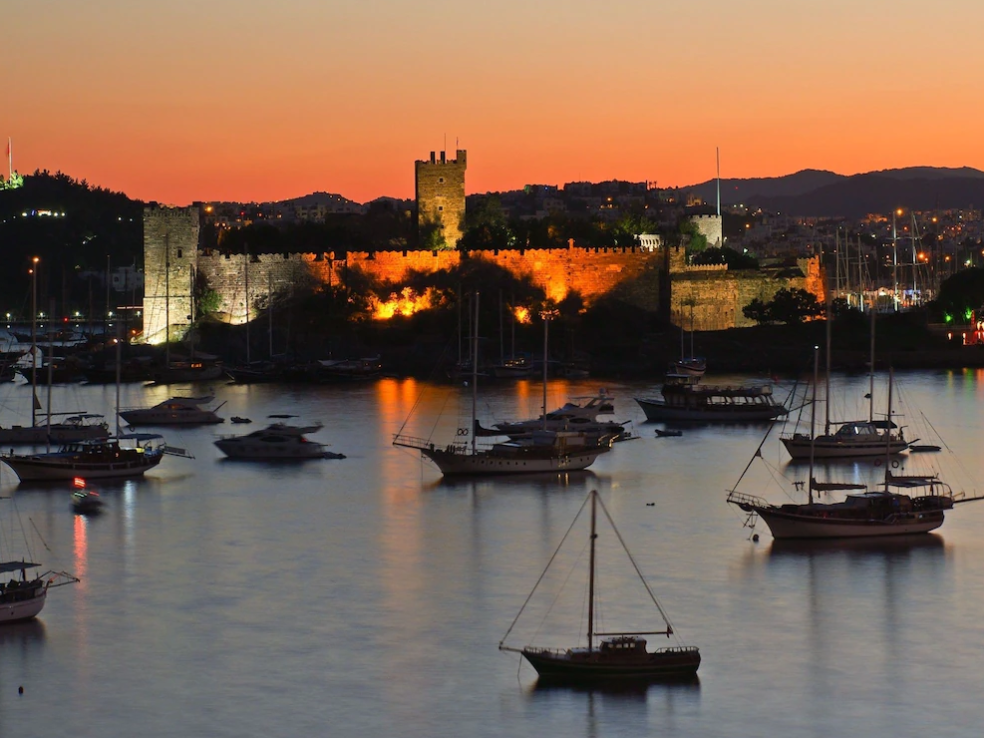 Bodrum Gulet Hotel by Cem Boran - Illustrated by CEM BORAN - Ourboox.com