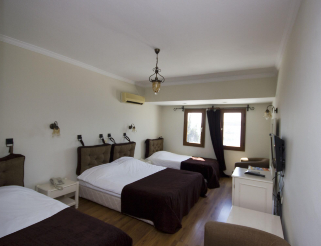 Bodrum Gulet Hotel by Cem Boran - Illustrated by CEM BORAN - Ourboox.com