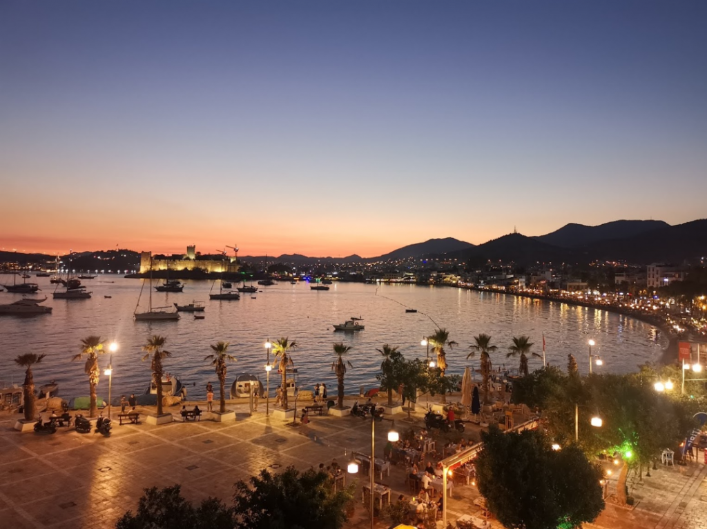 Bodrum Gulet Hotel by Cem Boran - Illustrated by CEM BORAN - Ourboox.com