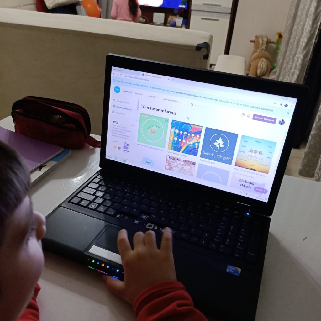 ÖĞRENCİ LOGOLARIMIZ MAHMUT ESAT BOZKURT İLKOKULU 3- A SINIFI by Arzu - Ourboox.com