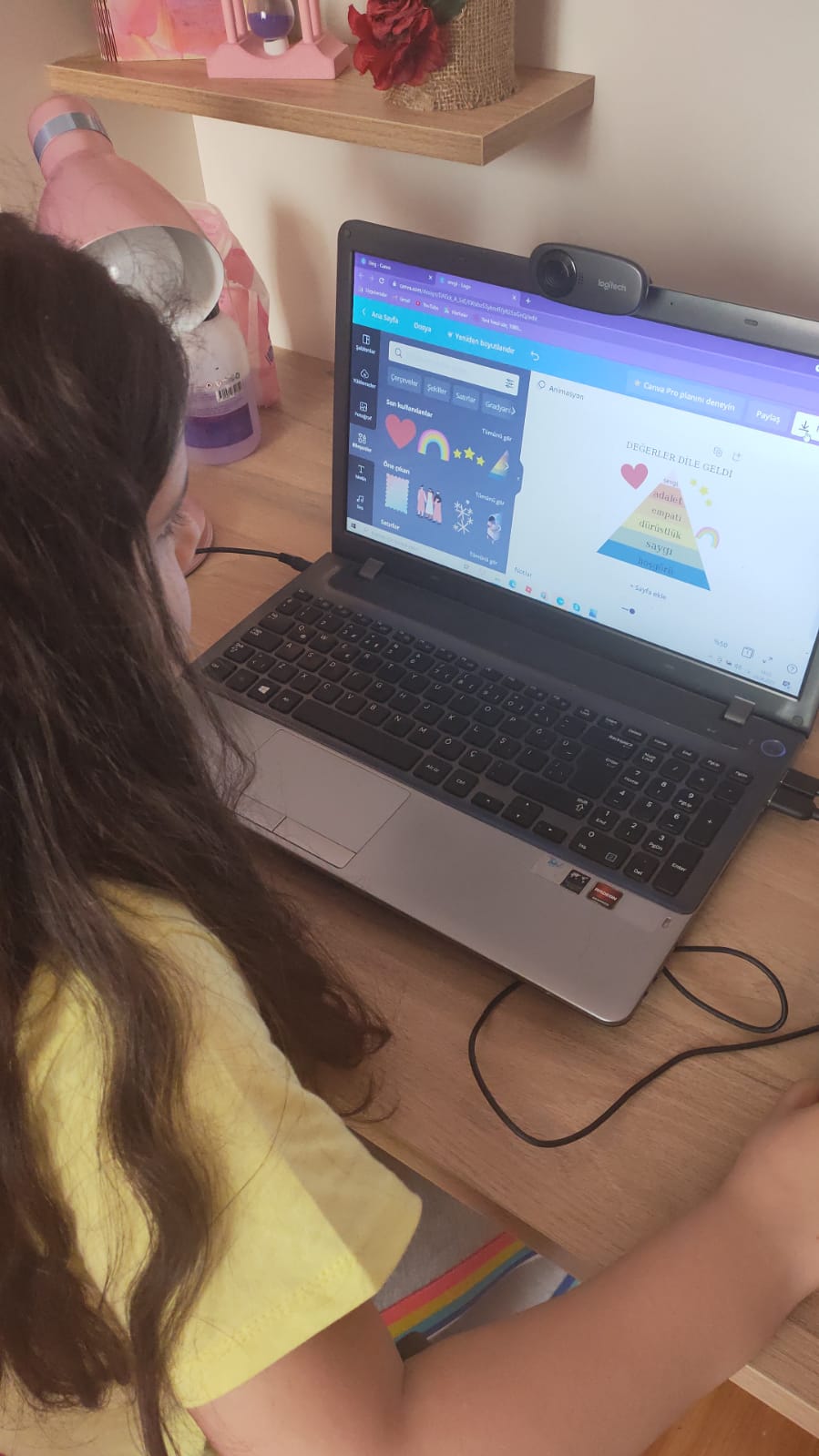 ÖĞRENCİ LOGOLARIMIZ MAHMUT ESAT BOZKURT İLKOKULU 3- A SINIFI by Arzu - Ourboox.com