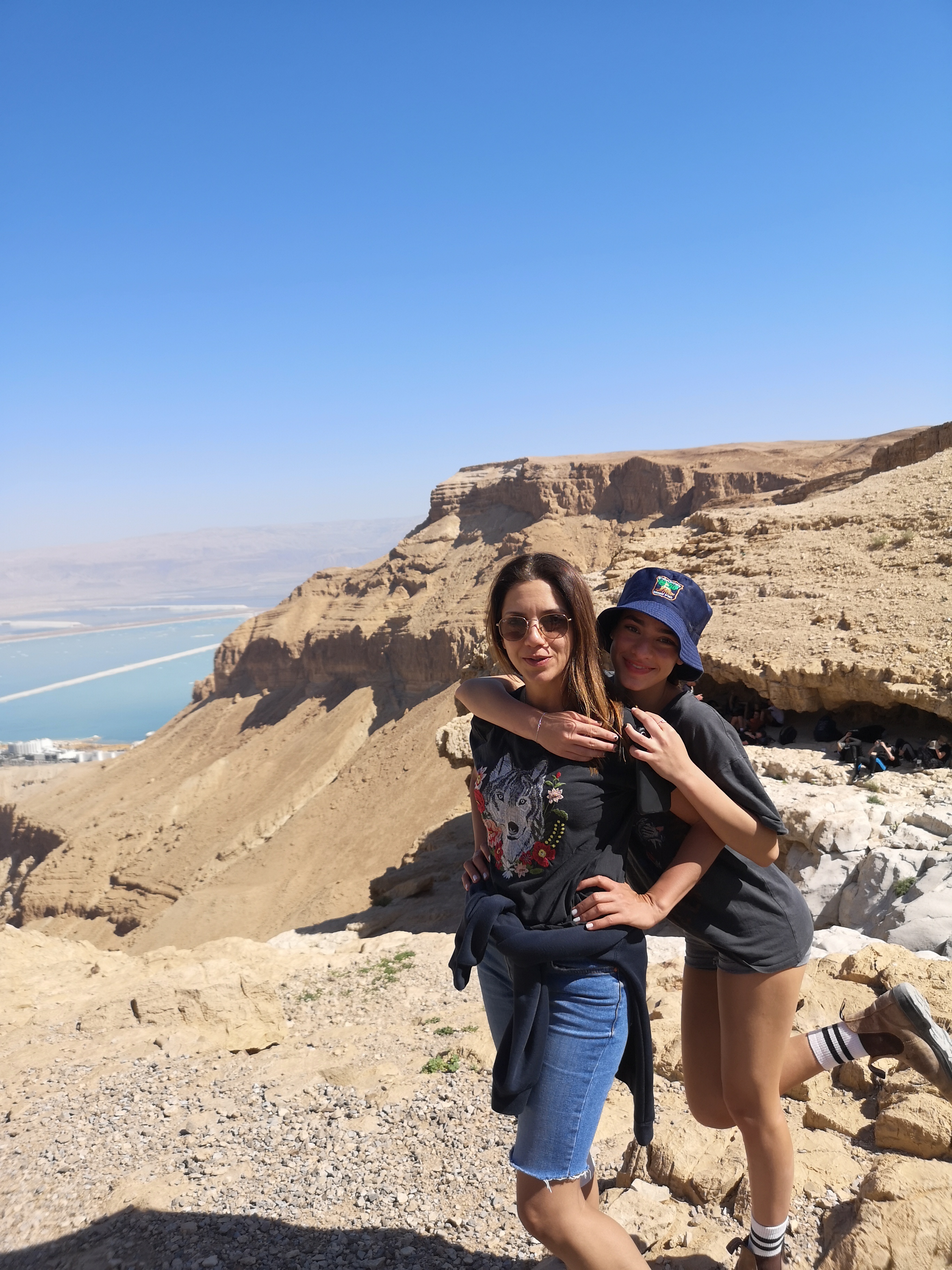 הדבורים של מיה by maya sabag - Ourboox.com