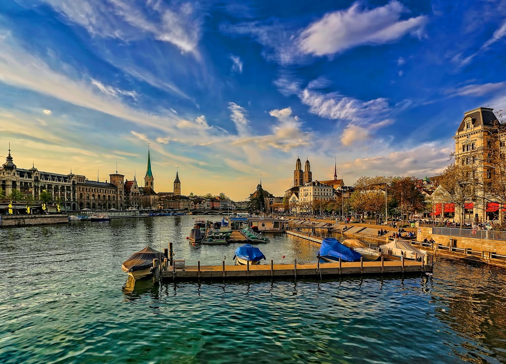 First Day in Zurich by GulhanTurkiye - Illustrated by Ildeniz ozverir Cansu Ors Sevtap Akcebel - Ourboox.com
