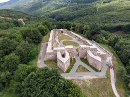 Реклама за град Ихтиман by Daniela Stefanova Klisarska - Ourboox.com