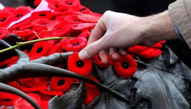 Мак пам’яті by Kovalenko Olga - Ourboox.com