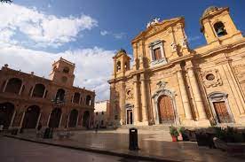 MARSALA: UN AFFASCINANTE ITINERARIO TRA CITTA’ E DINTORNI by Marilena Barbera - Ourboox.com