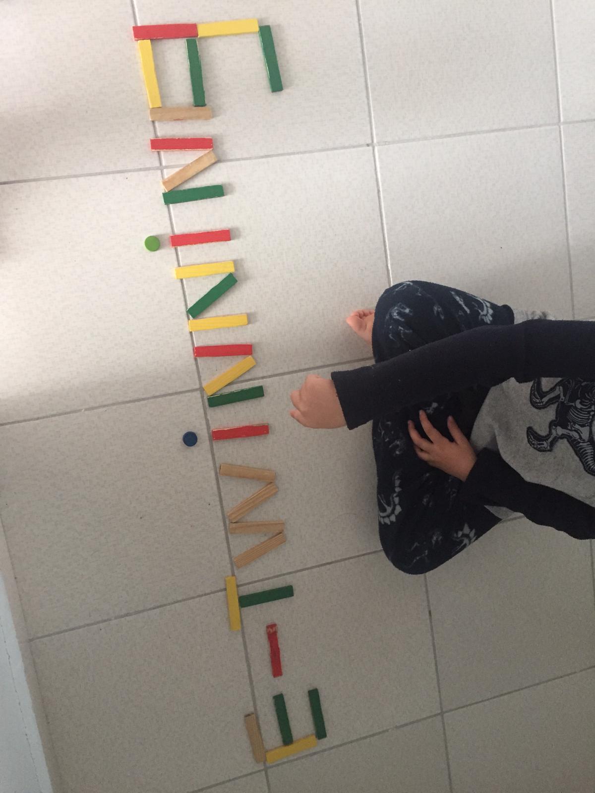 EN İYİ ARKADAŞIM 9 MAYIS E-TWİNNİNG GÜNÜ KUTLU OLSUN by AYŞE ÖZTÜRKER - Ourboox.com