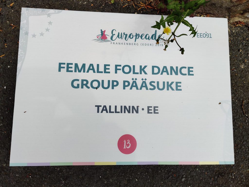 RANDVERE NAISRÜHMADE LUGU by Mare Müürsepp - Illustrated by MM - Ourboox.com