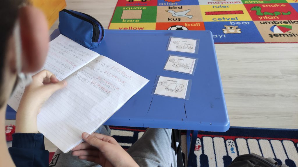 Gönüller Bir Olsun Projesi Materyal Değerlendirme by Ali KARATEPE - Ourboox.com