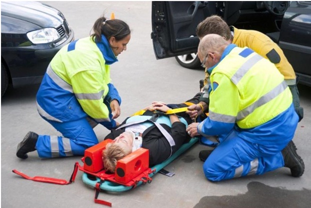 методичний посібник з надання першої медичної допомоги при ДТП by Varynov - Ourboox.com