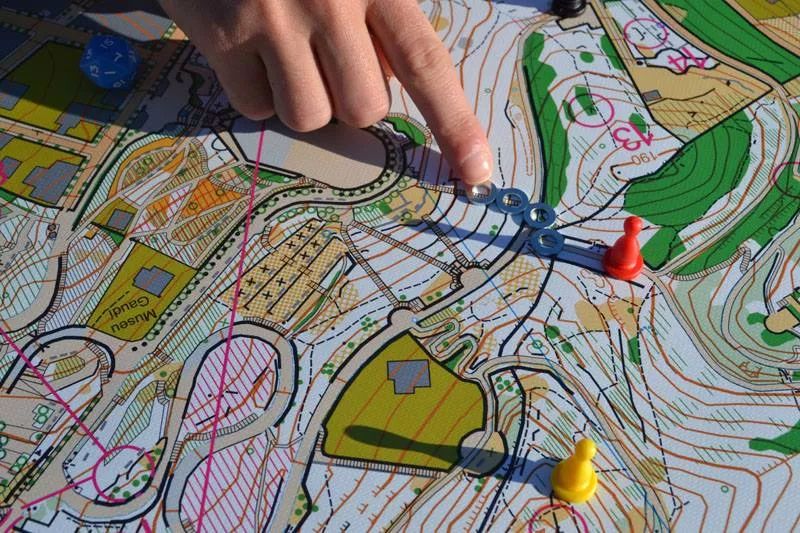 orienteering by Marta Fina - Illustrated by Marta Fina, Silvia Amato, Leonardo Favara, Daria Conticelli, Giada Panicola - Ourboox.com