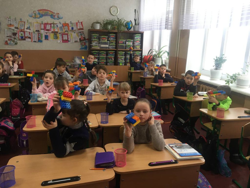 Діяльнісний підхід очима студентів НДУ імені Миколи Гоголя та МДПУ імені Богдана Хмельницького by Julia Gomolko - Ourboox.com