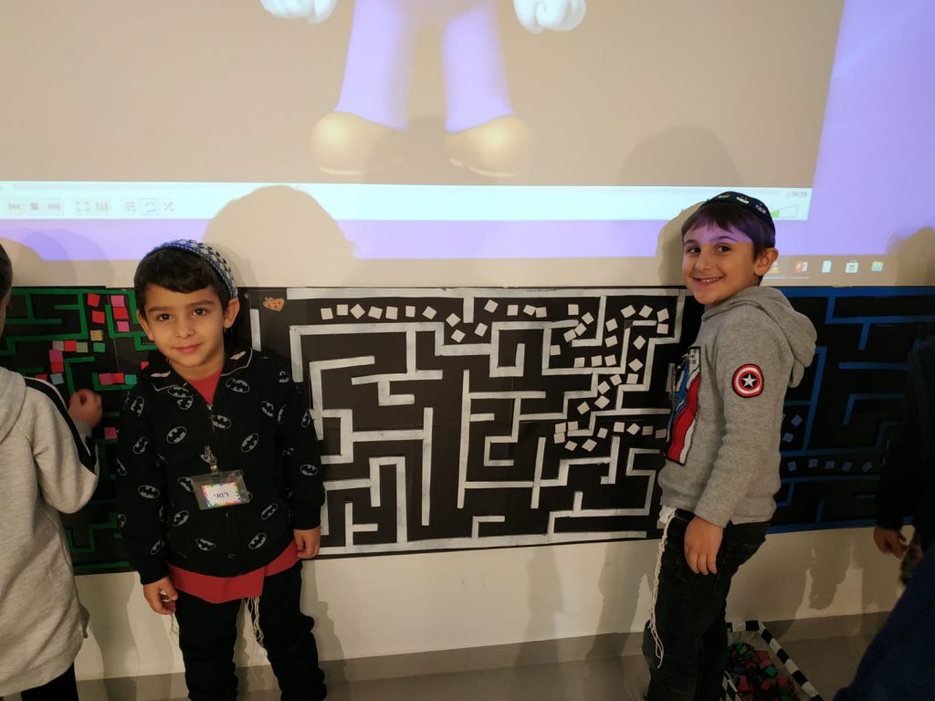 מרכז העשרה לאומנויות, נתניה 2019-2021 by netayona - Illustrated by נטע יונה - Ourboox.com