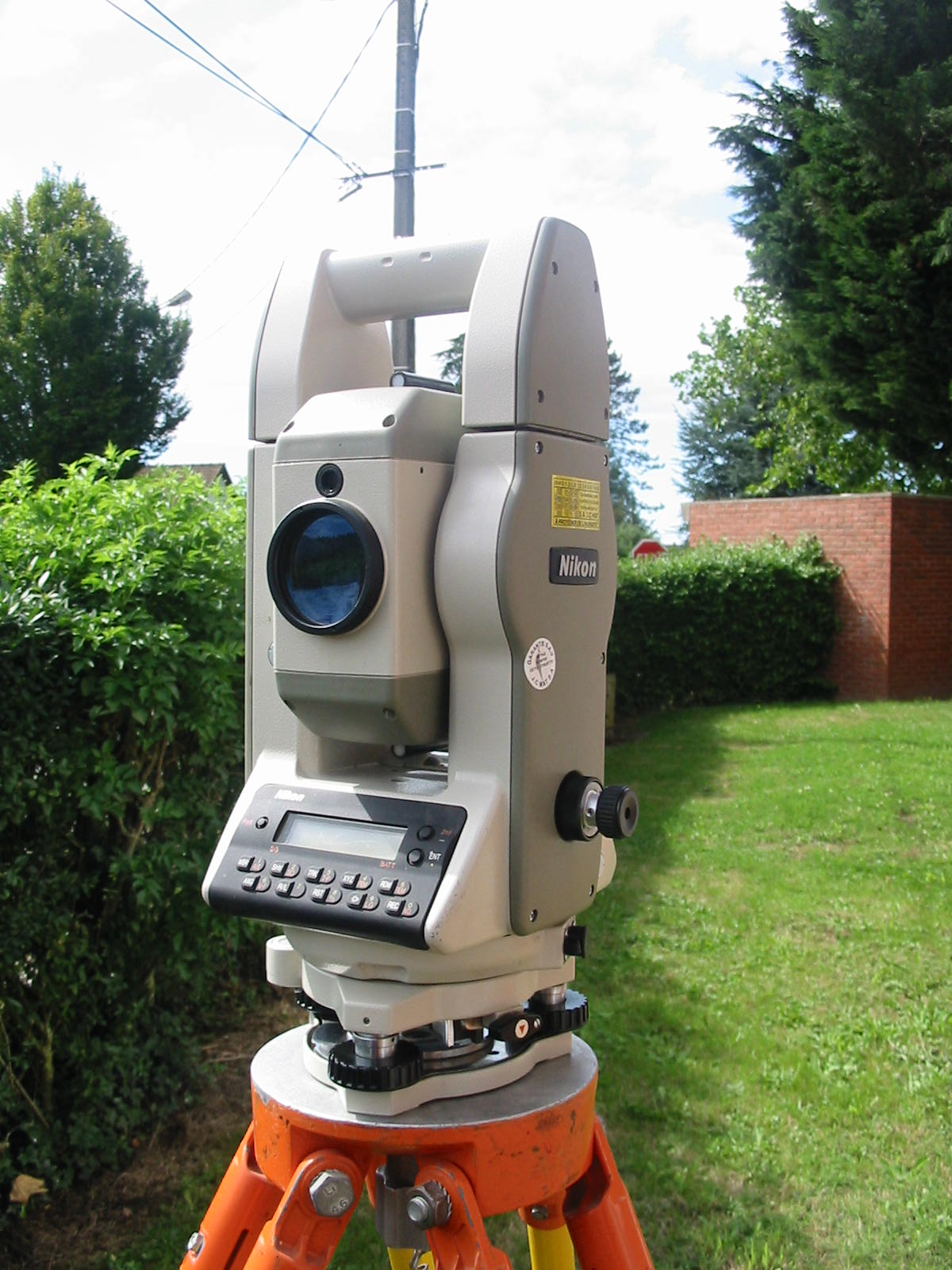 ЕЛЕКТРОННІ ГЕОДЕЗИЧНІ ПРИЛАДИ by OlenaSvyrydova - Illustrated by Свиридова О.В викладач - Ourboox.com