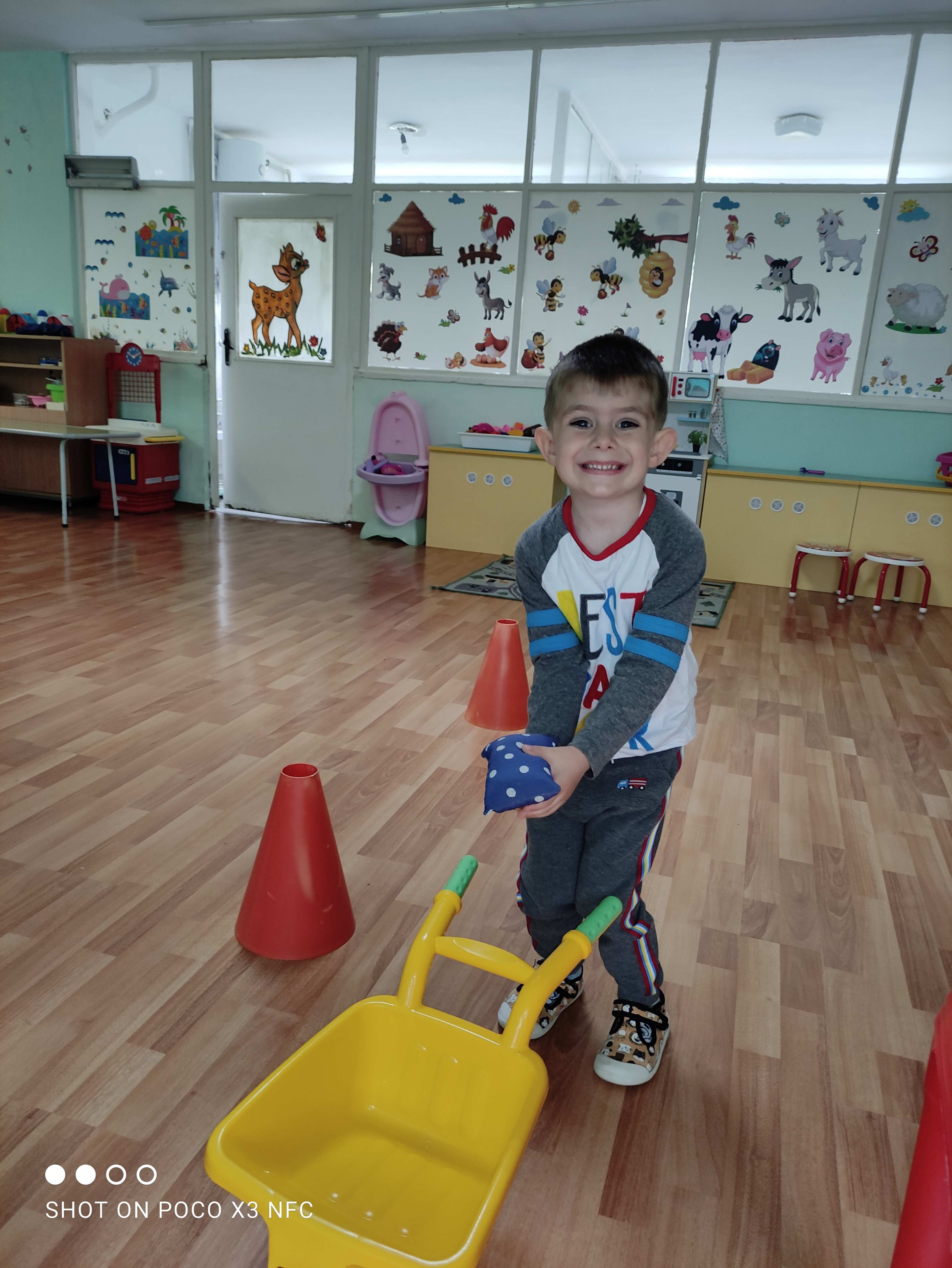 Седмица на движението в група Лъвчета by Emilia Kaneva - Ourboox.com