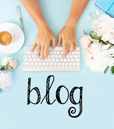 Cemre Mansur’un Blogger Ödevine İlişkin Görüşler by Cemre Mansur - Illustrated by Cemre MANSUR - Ourboox.com