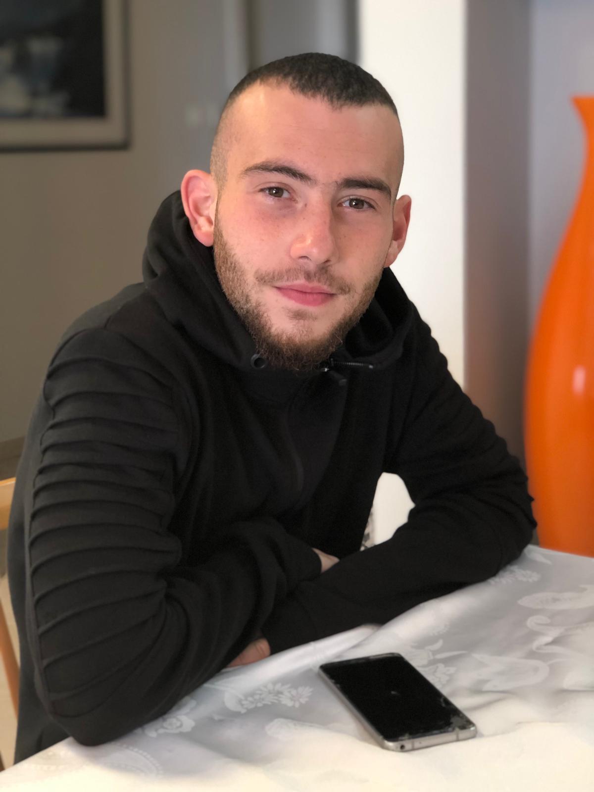 עבודת שורשים: מאיה חולין by yaron hulin - Ourboox.com