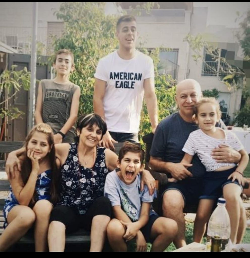 עבודת שורשים של שקד וינוגרד by shaked - Ourboox.com