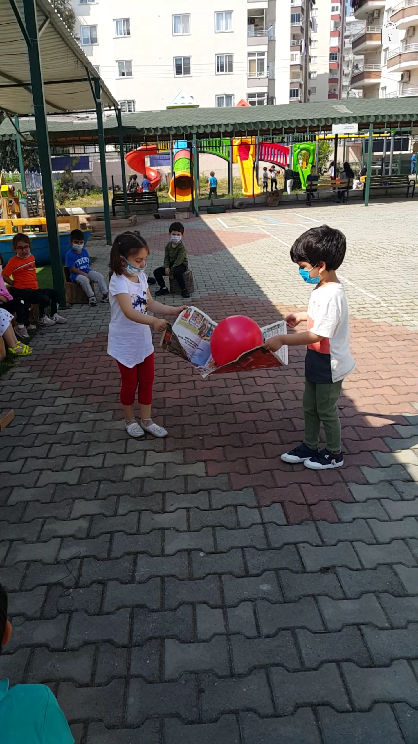 BALON TAŞIMA OYUNU by TEVFİKA - Ourboox.com