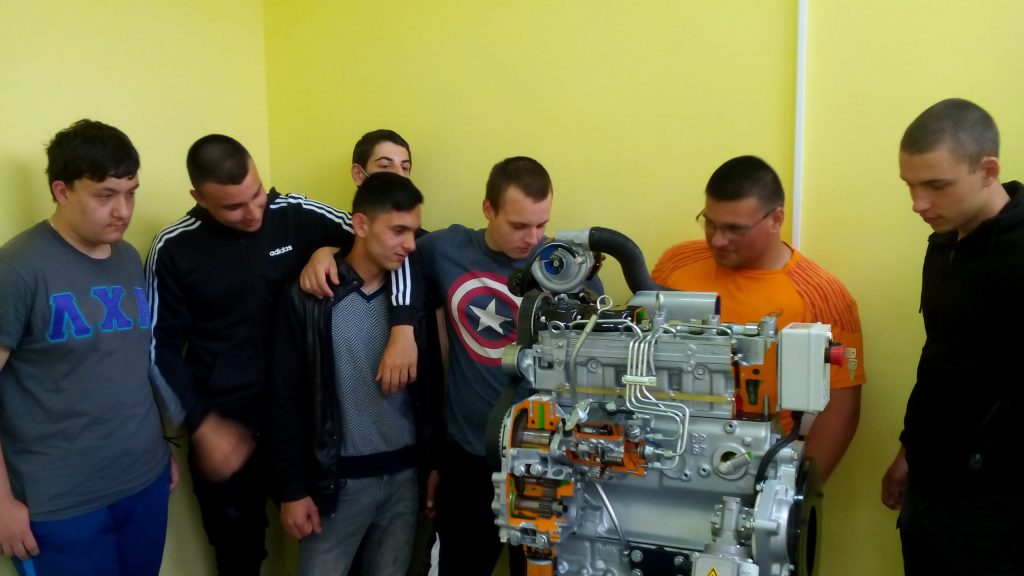 Дуално обучение by инж. Валентин Неделчев - Ourboox.com