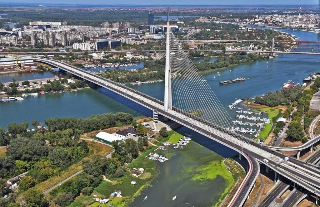 Београде, добро јутро by Dragana Vuksanovic - Ourboox.com