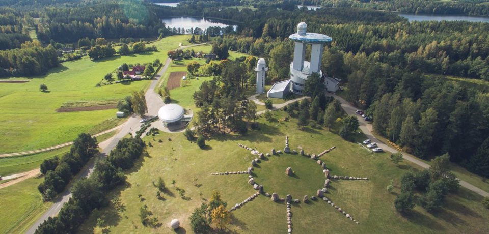 Lietuva devintokų akimis I DALIS by Nojus - Ourboox.com